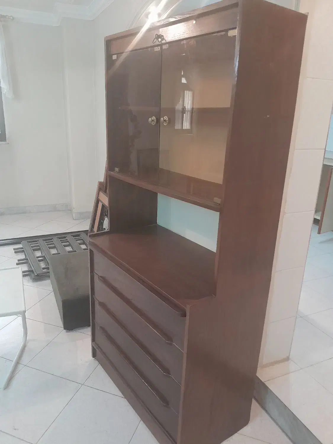 کتابخانه|کتابخانه، شلف، قفسه‌های دیواری|بندرعباس, |دیوار