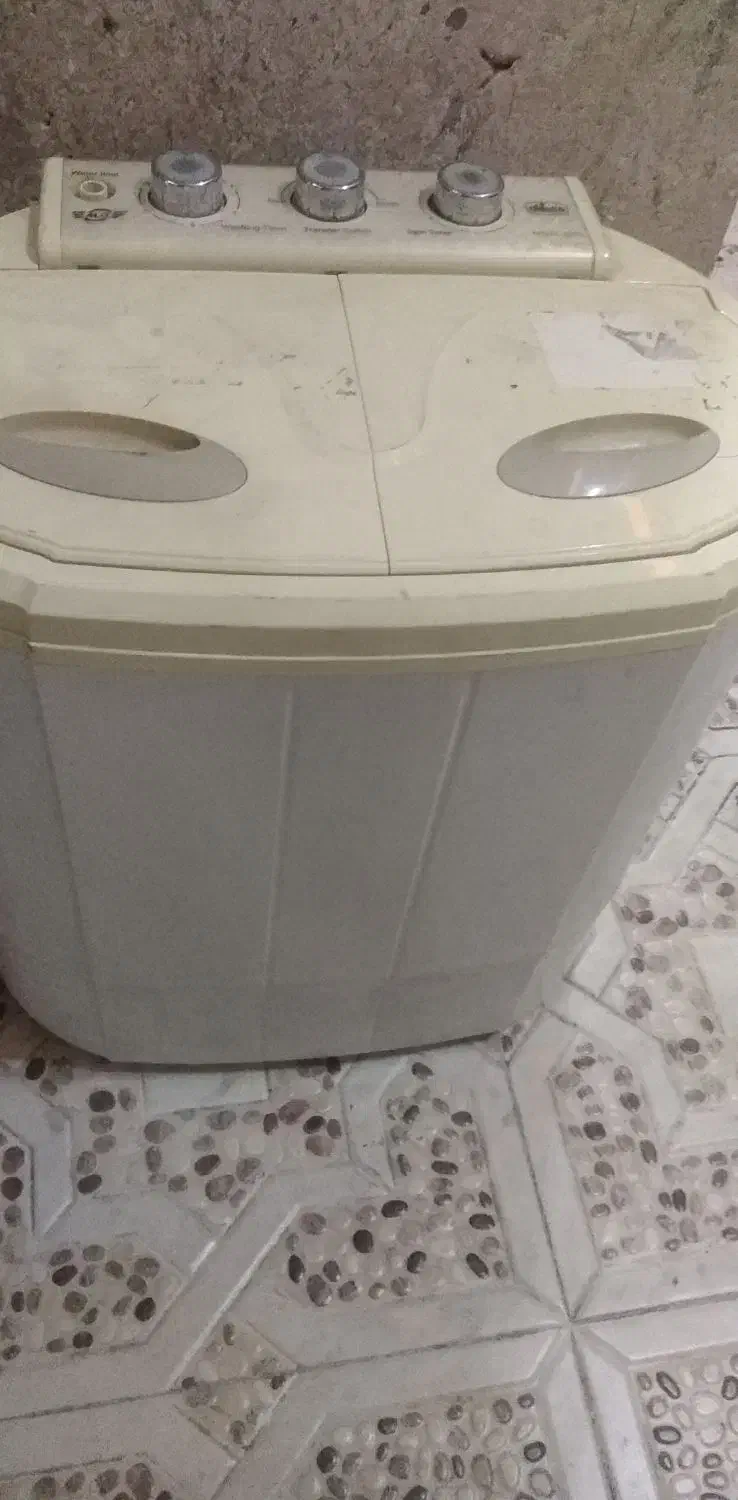 لباسشویی  کودک دو قلو|ماشین لباسشویی و خشک‌کن لباس|شیراز, شهرک مفتح|دیوار