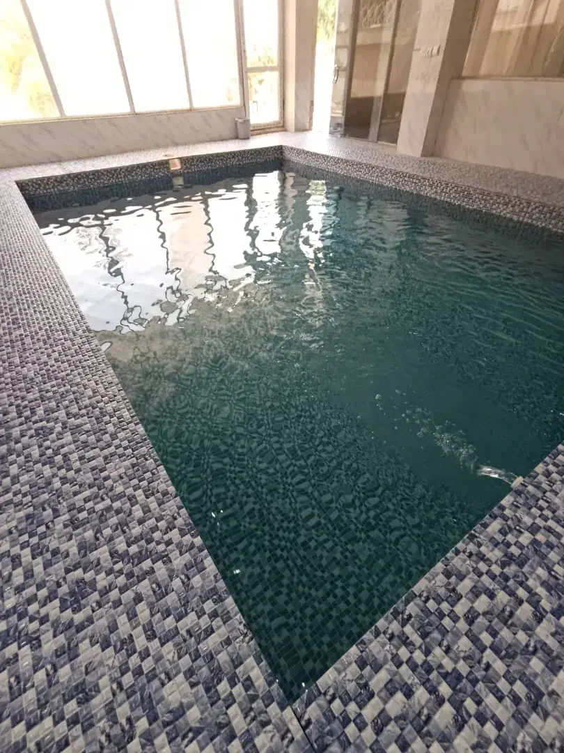 اجاره روزانه ویلا آبشار کبوتر آباد استخر آبگرم|اجارهٔ کوتاه‌مدت ویلا و باغ|اصفهان, آبشار|دیوار