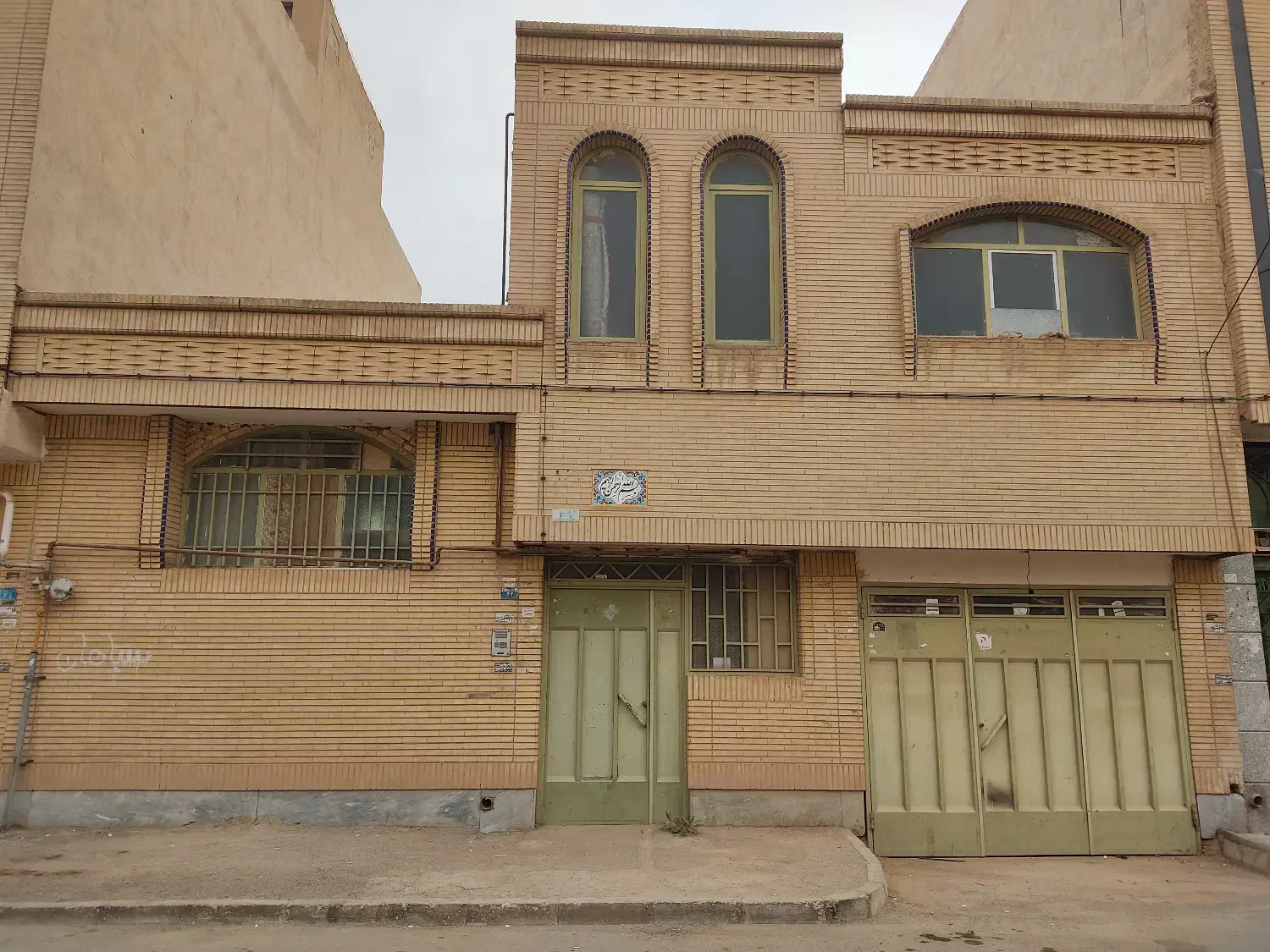 ویلایی 250متر دو کله (شمالی و جنوبی)|فروش خانه و ویلا|شاهینشهر, نبوت|دیوار