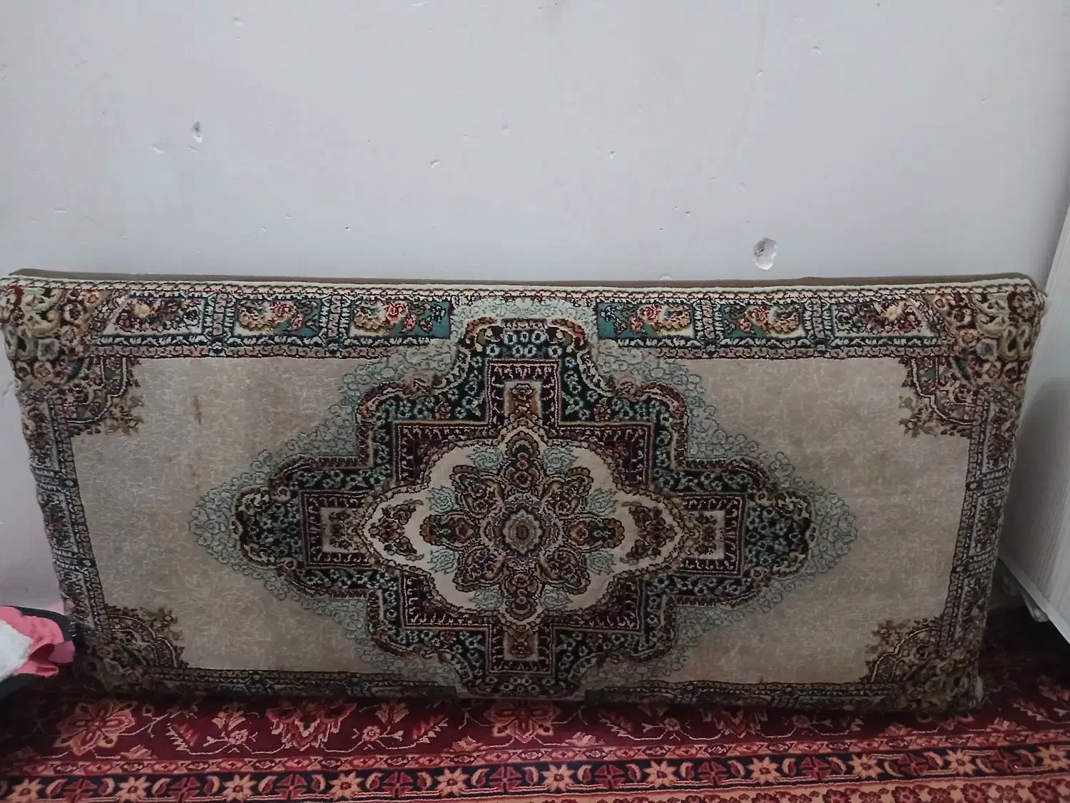 پشتی|پشتی|مشهد, منزل آباد|دیوار