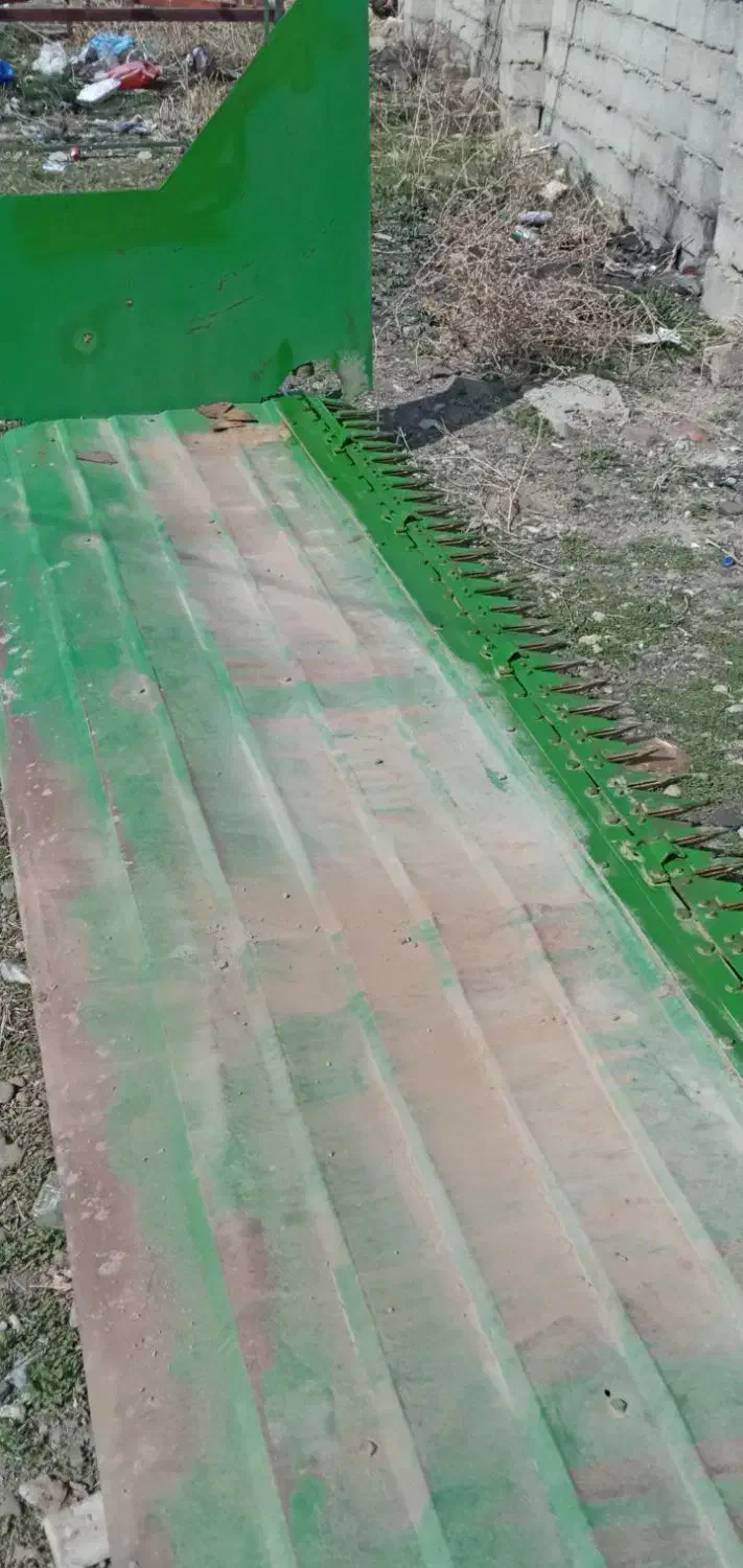 هدکلزا|ماشین‌آلات صنعتی|نقده, |دیوار