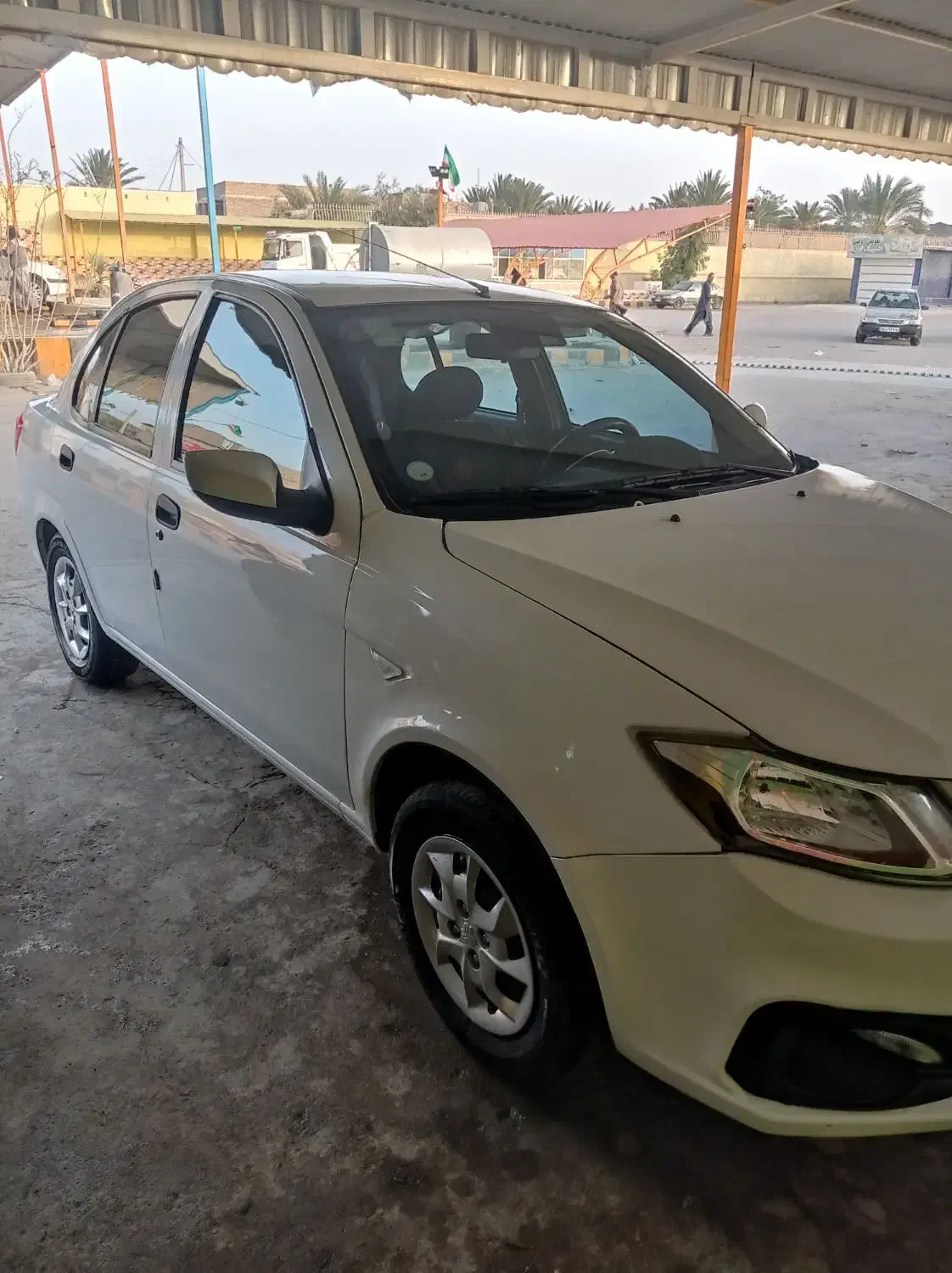 ساینا ۱۴۰۲|خودرو سواری و وانت|سراوان, |دیوار