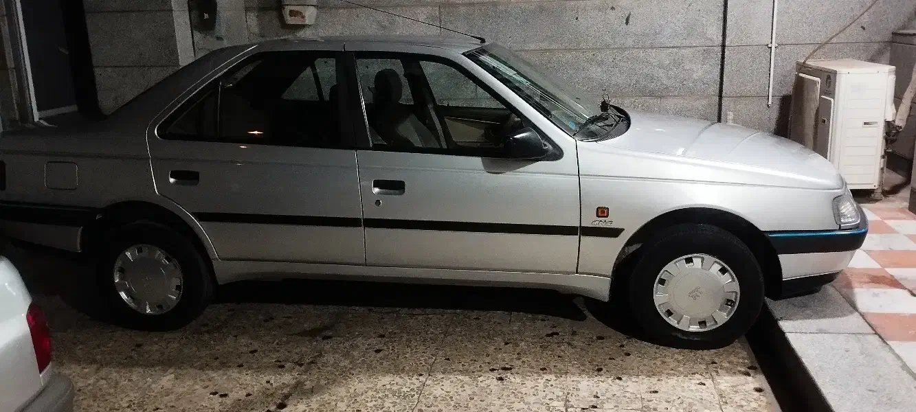 پژو 405 GLX - دوگانه سوز CNG، مدل ۱۳۹۶|خودرو سواری و وانت|اهواز, کوی باهنر|دیوار