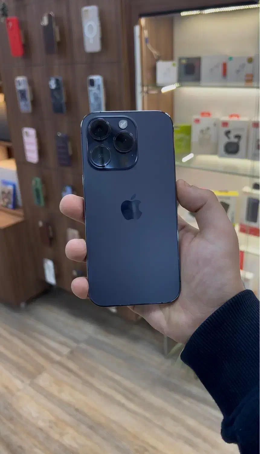 ۱۴ پرو استثنایی|موبایل|کرج, فاز ۴ مهرشهر|دیوار