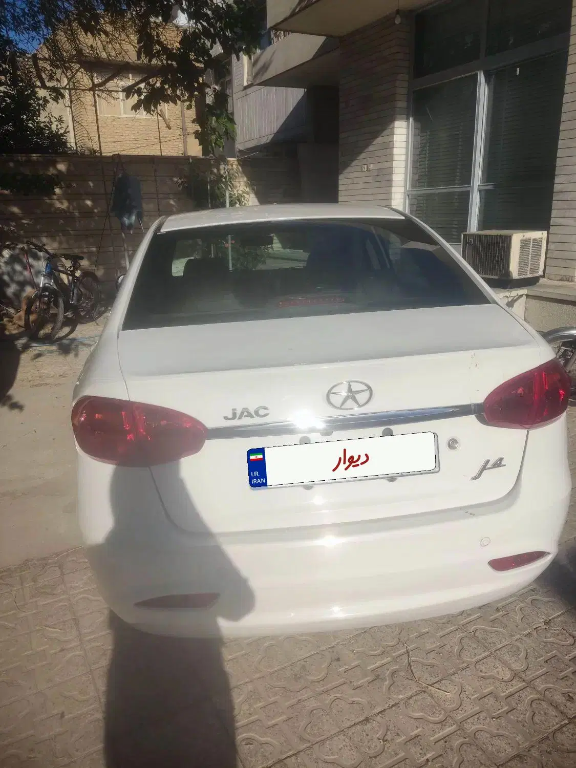 جک j4.   1402|خودرو سواری و وانت|اصفهان, پرتمان|دیوار