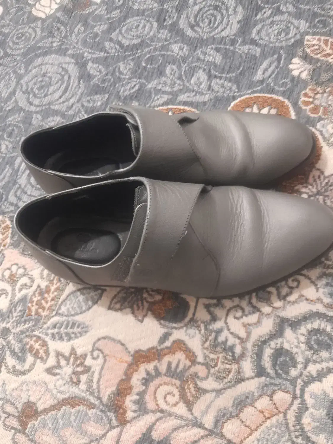 کفش در حد نو|کیف، کفش، کمربند|پاکدشت, پاکدشت (مامازند)|دیوار