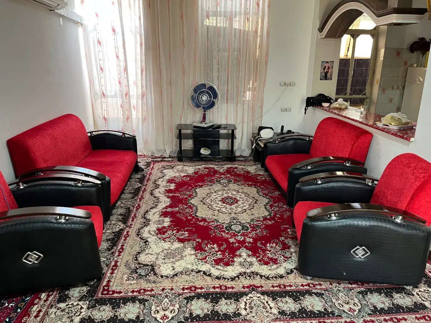 مبلمان راحتی درحدنو فقط|مبلمان خانگی و میز عسلی|طبس, |دیوار