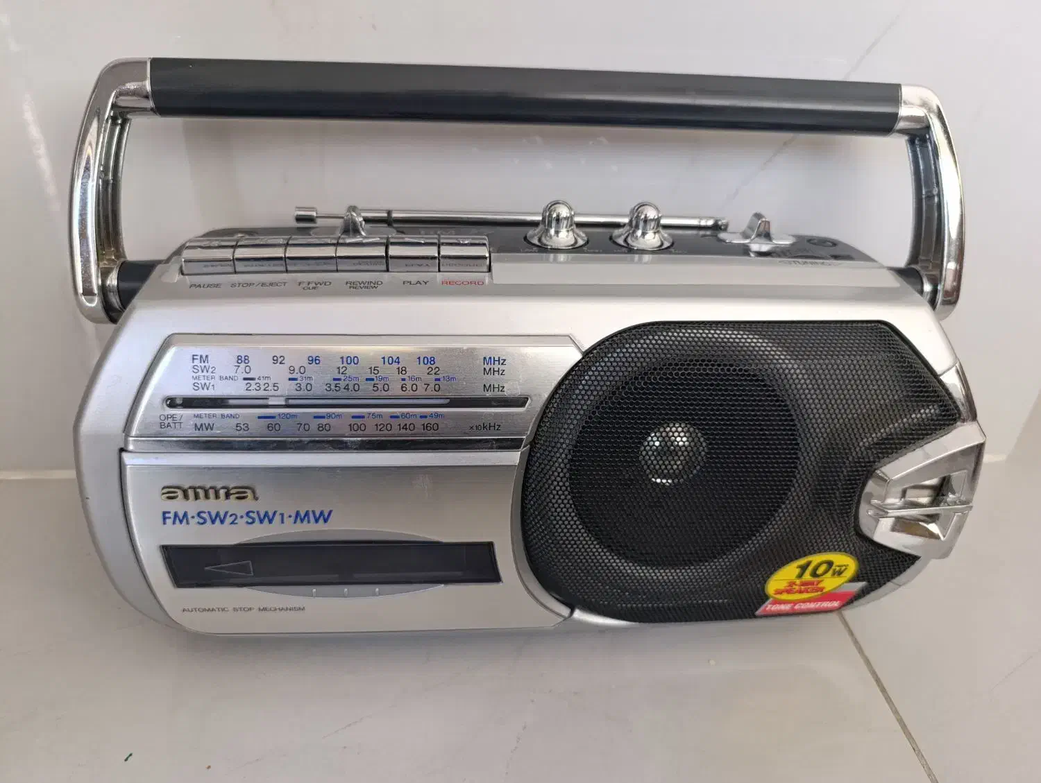 رادیو آیوا|کلکسیون اشیاء عتیقه|کاشان, شهرک امیرالمومنین|دیوار