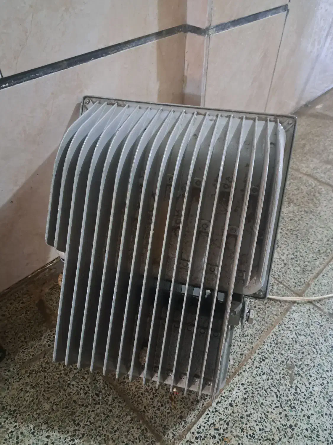 پرژکتور ضداب|لامپ و چراغ|قزوین, |دیوار