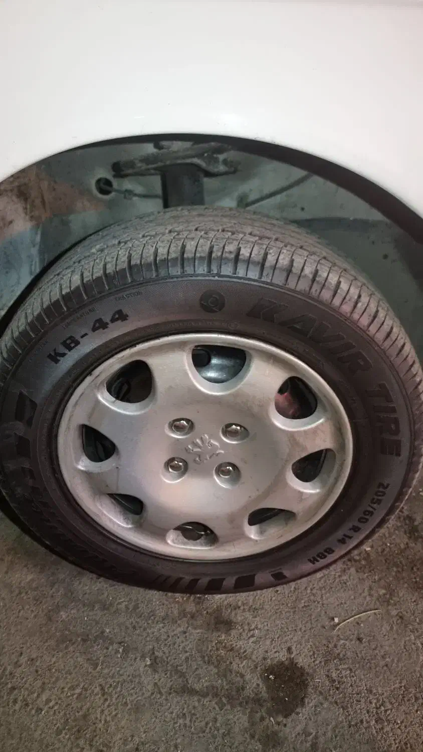 رینگ لاستیک فابریک 14|قطعات یدکی و لوازم جانبی|همدان, |دیوار