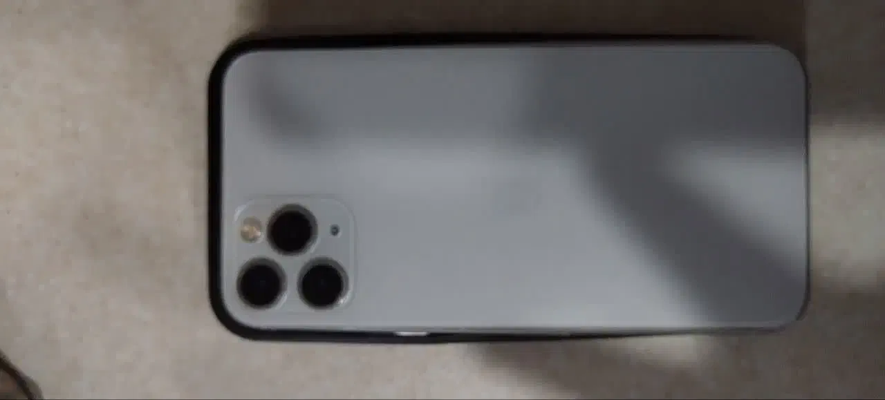 ۱۱پرو ۲۵۶سفید|موبایل|زاهدان, |دیوار