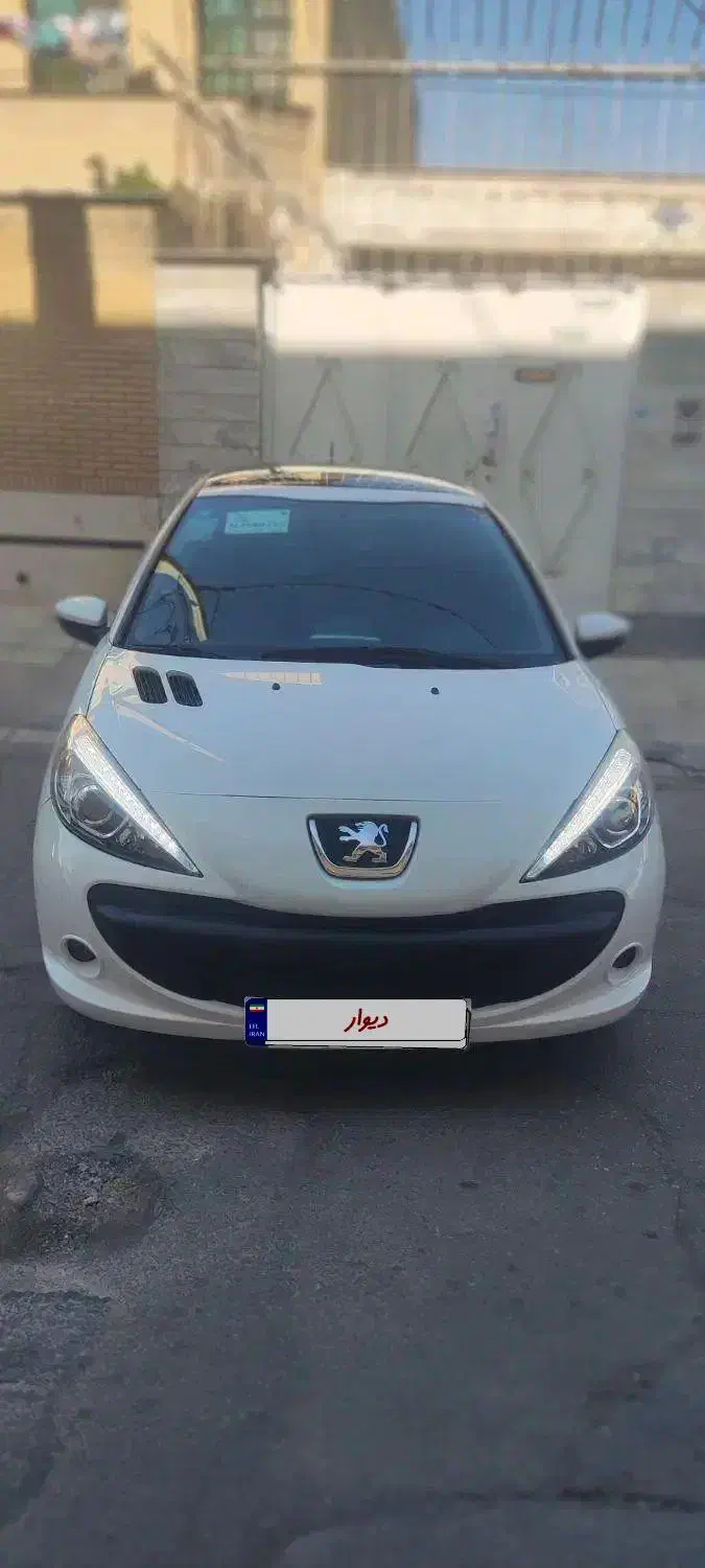 207پانا 1401تی یو فایو کارمندی|خودرو سواری و وانت|شیراز, قالیشویی|دیوار