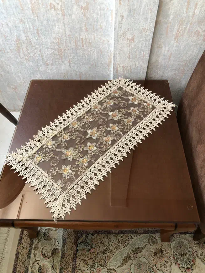 رومیزی|پرده، رانر، رومیزی|تهران, آبشار تهران (دریاچه)|دیوار