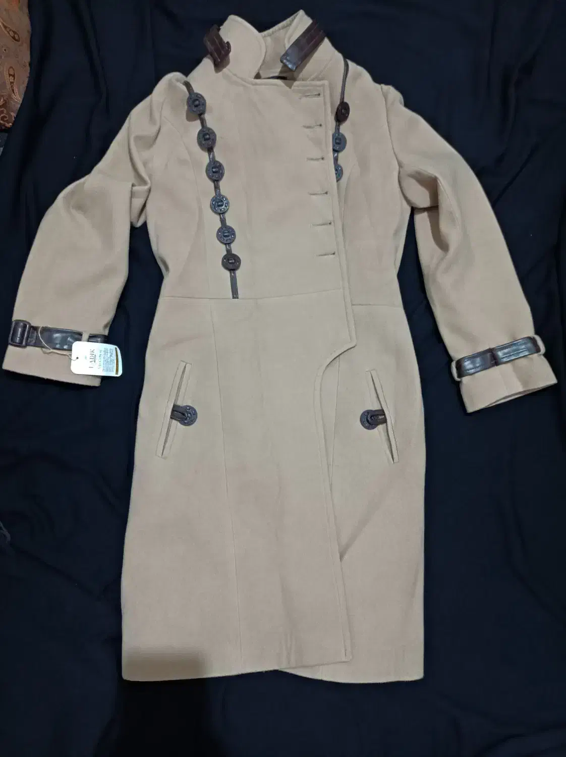 فروش پالتو|لباس|کوهدشت, |دیوار