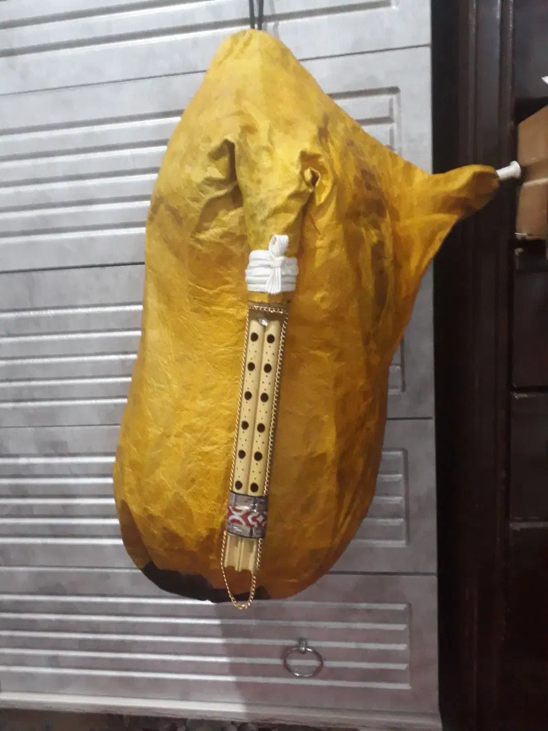 نی انبان نونو|سازهای بادی|کوهدشت, |دیوار