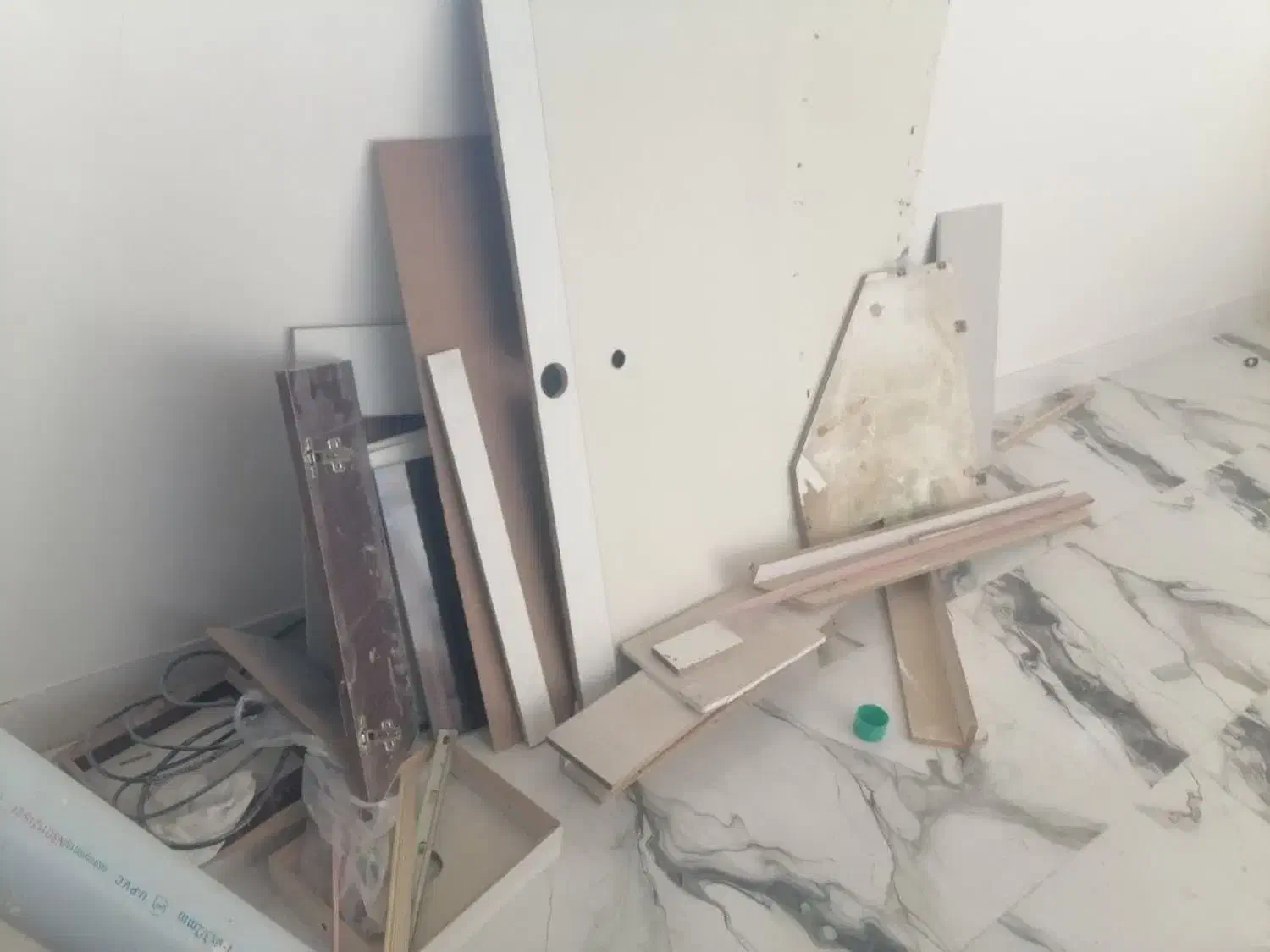 قفسه مغازه و کابینت|کتابخانه، شلف، قفسههای دیواری|تربتحیدریه, آغوی|دیوار