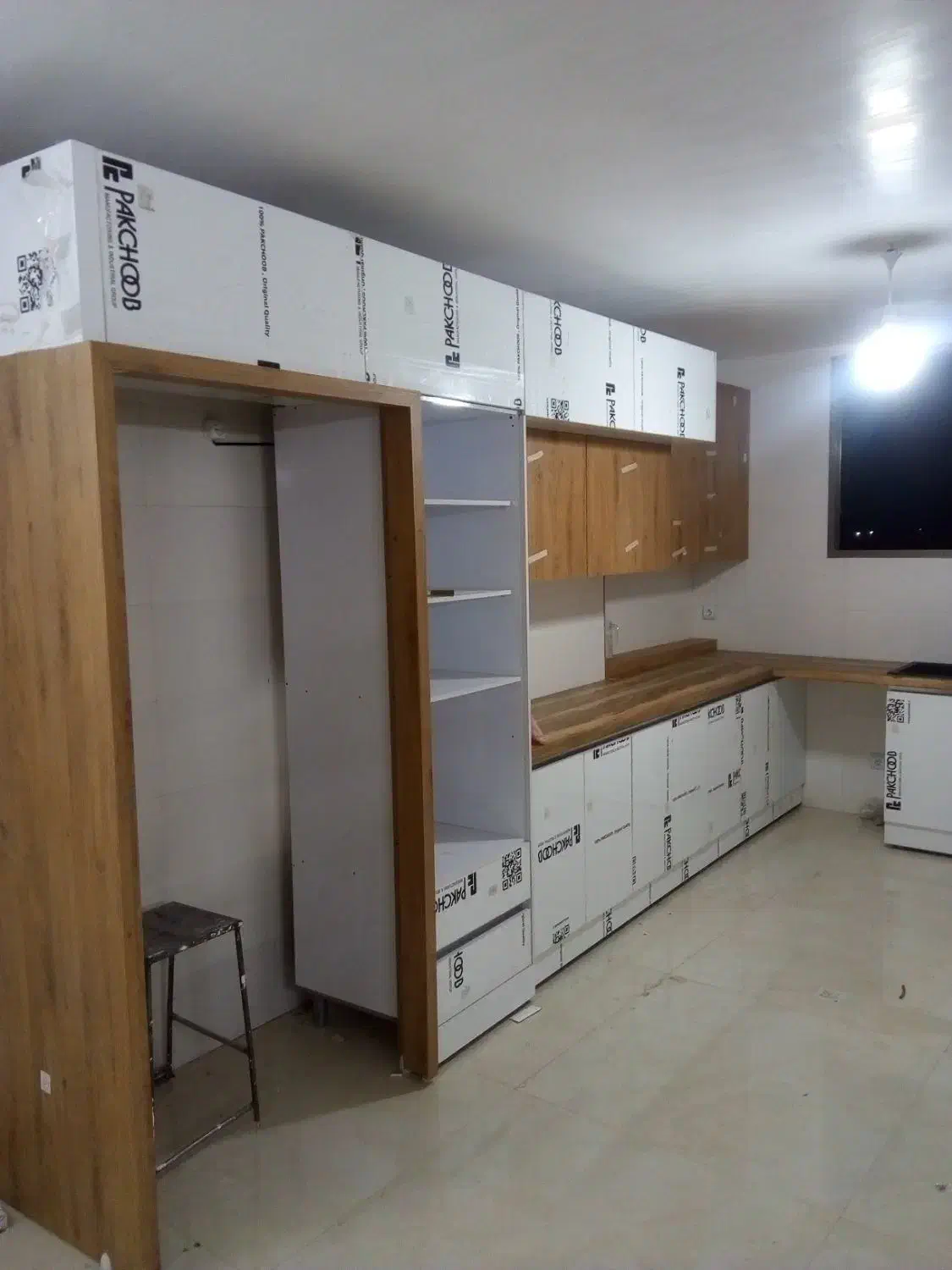 ساخت کابینت ام دی اف کمد دیواری|خدمات پیشه و مهارت|فولادشهر, سایت صنعتی کاوه|دیوار