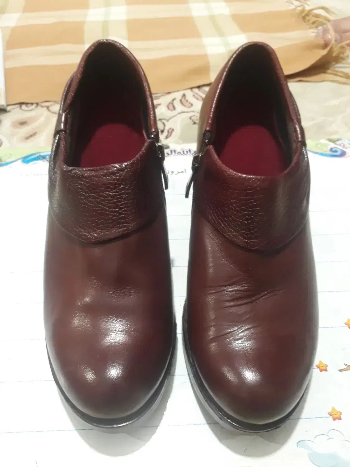 کفش چرم اصل|کیف، کفش، کمربند|قم, امامزاده ابراهیم|دیوار