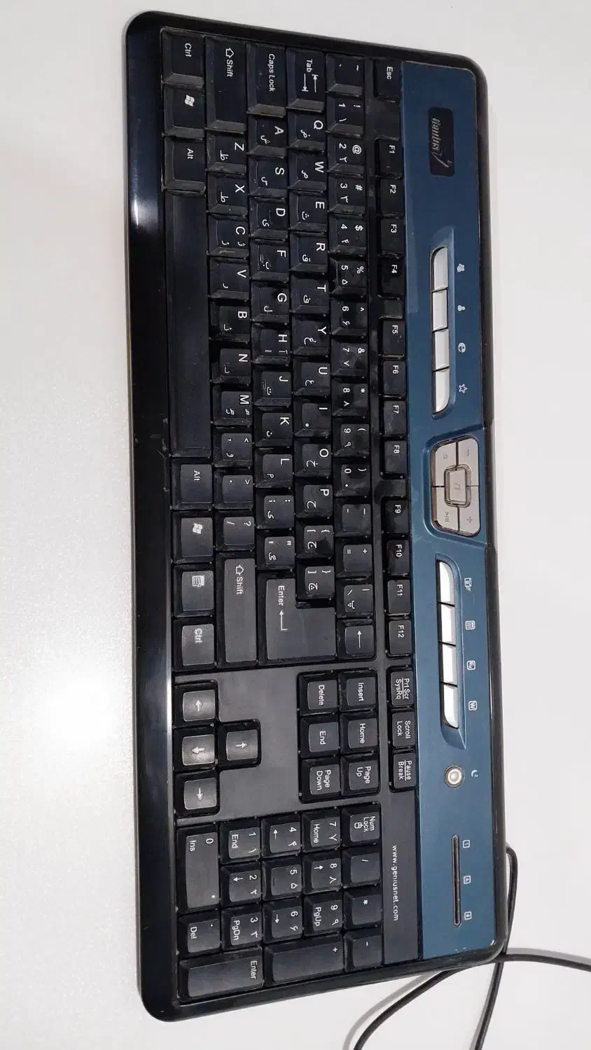 کیبورد سالم|قطعات و لوازم جانبی رایانه|قم, دروازه چوبی|دیوار