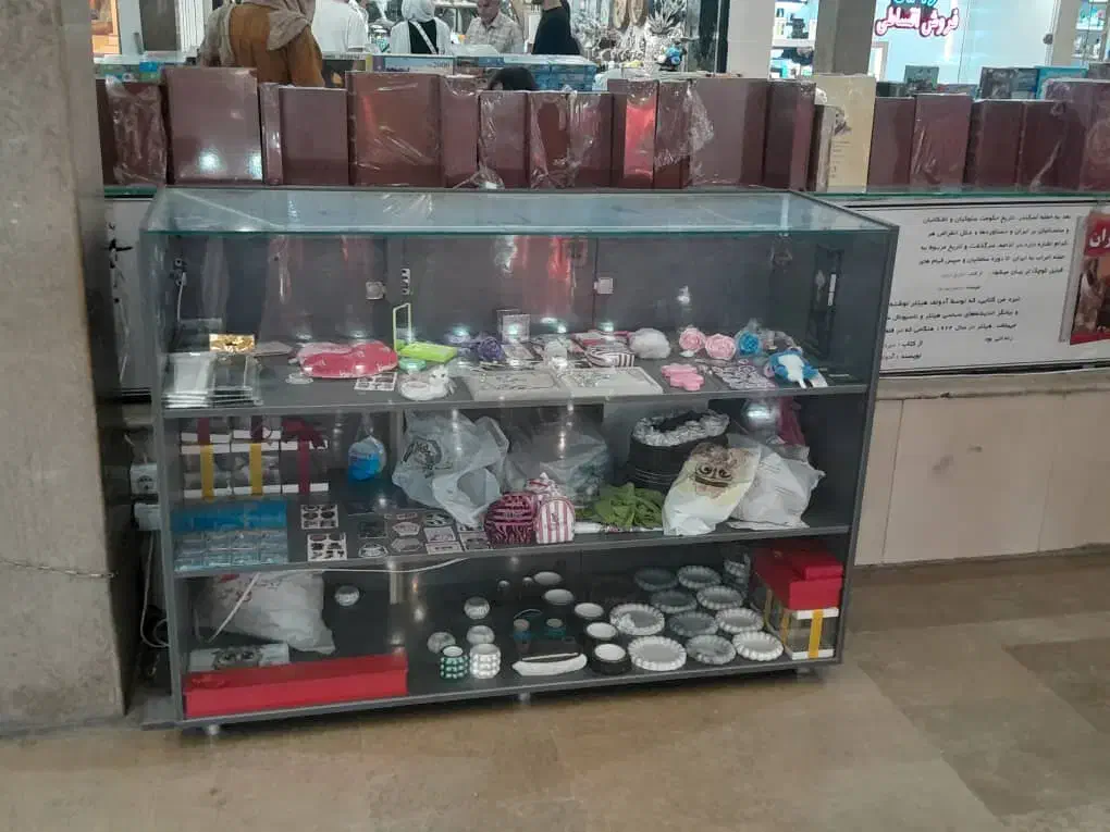 کانتر یا ویترین|فروشگاه و مغازه|شاهین‌شهر, شهرک میلاد|دیوار