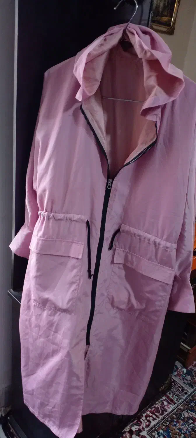 بارانی صورتی|لباس|خرم‌آباد, |دیوار