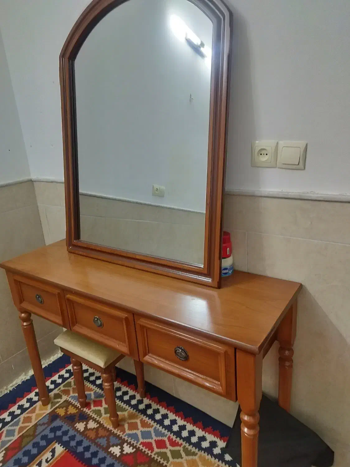 سرویس خواب دونفره|تخت و سرویس خواب|قم, باجک دو|دیوار