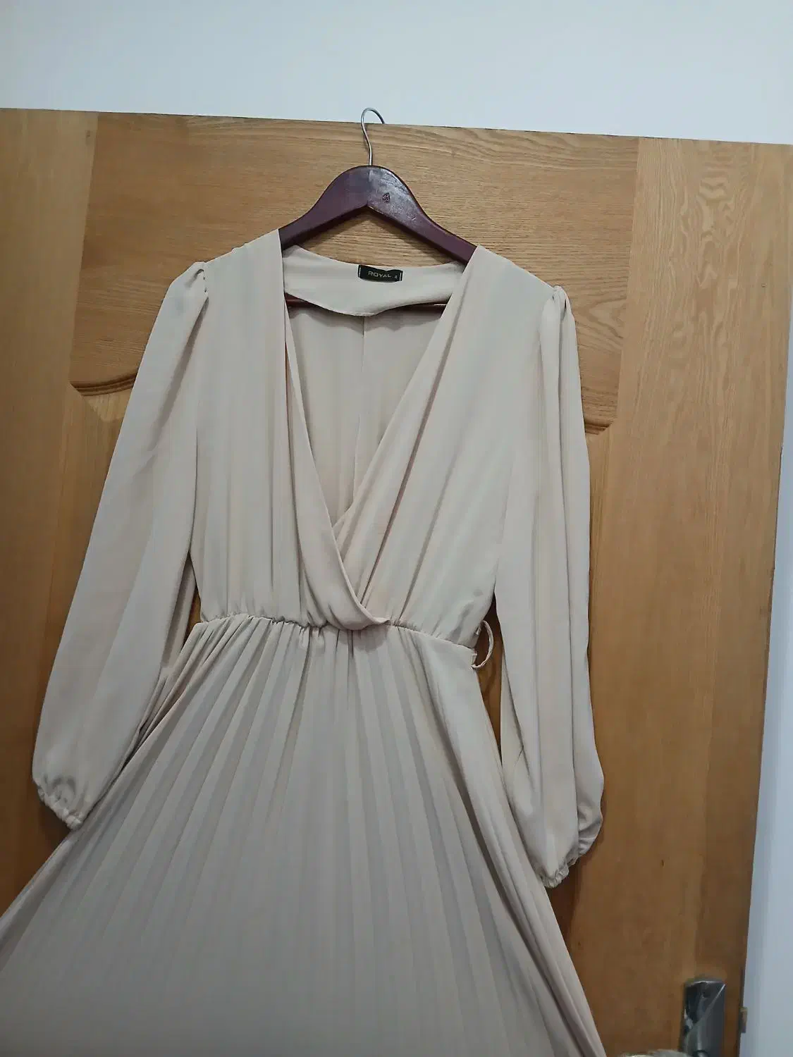 لباس|لباس|اهر, |دیوار