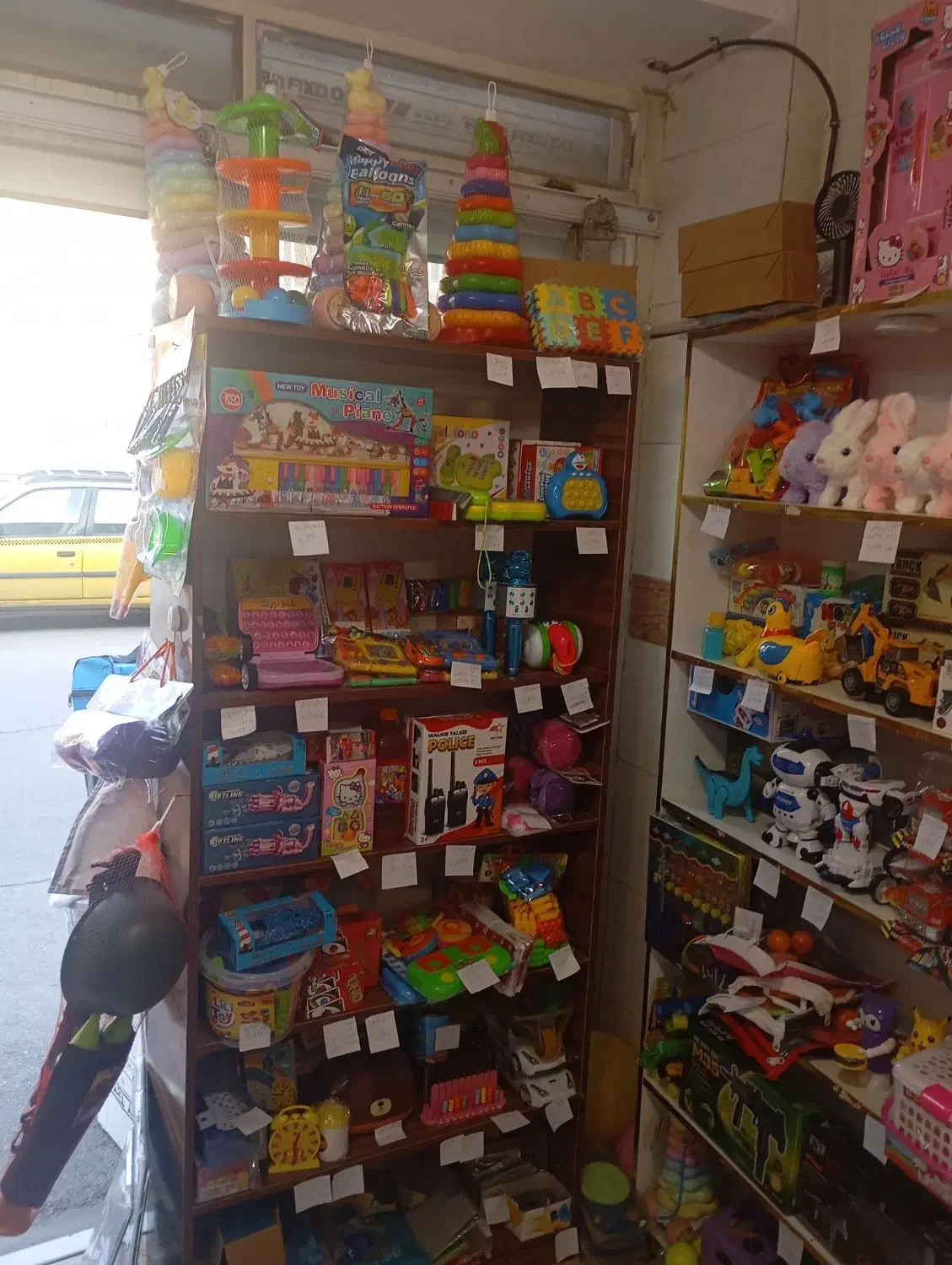 واگذاری اسباب بازی و لوازم التحریر|فروشگاه و مغازه|یزد, |دیوار