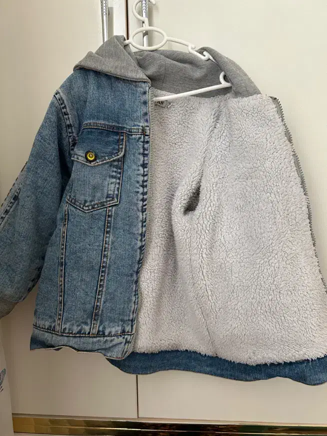 سویشرت بچگانه|کفش و لباس بچه|سنقر, |دیوار