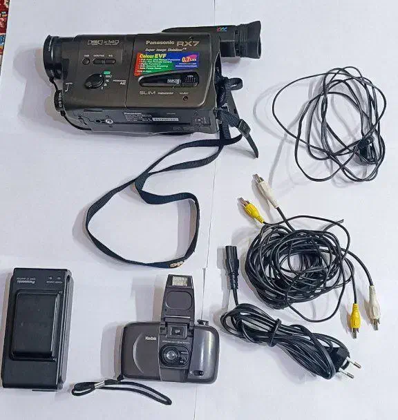 دوربین پاناسونیک آنتیک|دوربین عکاسی و فیلم‌برداری|قم, پردیسان|دیوار