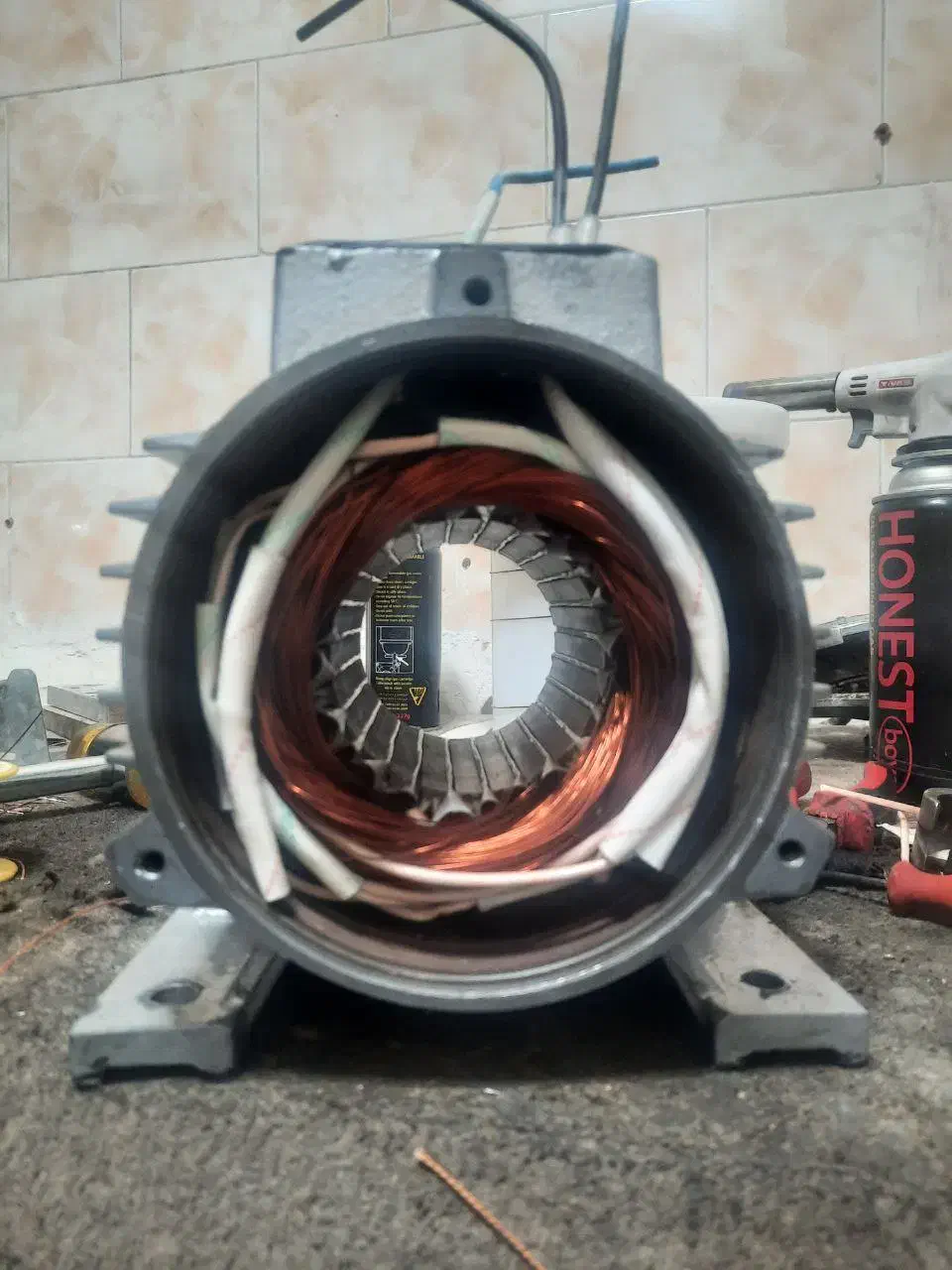 سیم پیچی موتورهای تکفاز و سه فاز به قیمت اتحادیه|خدمات پیشه و مهارت|کرج, شهرک فهمیده|دیوار