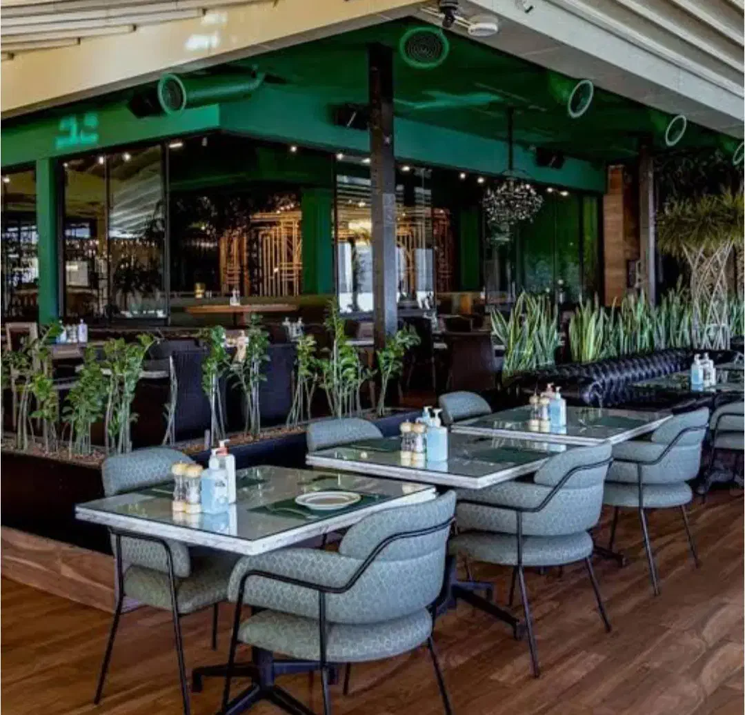 نیروی ساده خانم و آقا /خدمات و نظافت|استخدام خدمات فروشگاه و رستوران|اصفهان, باغ نگاره|دیوار