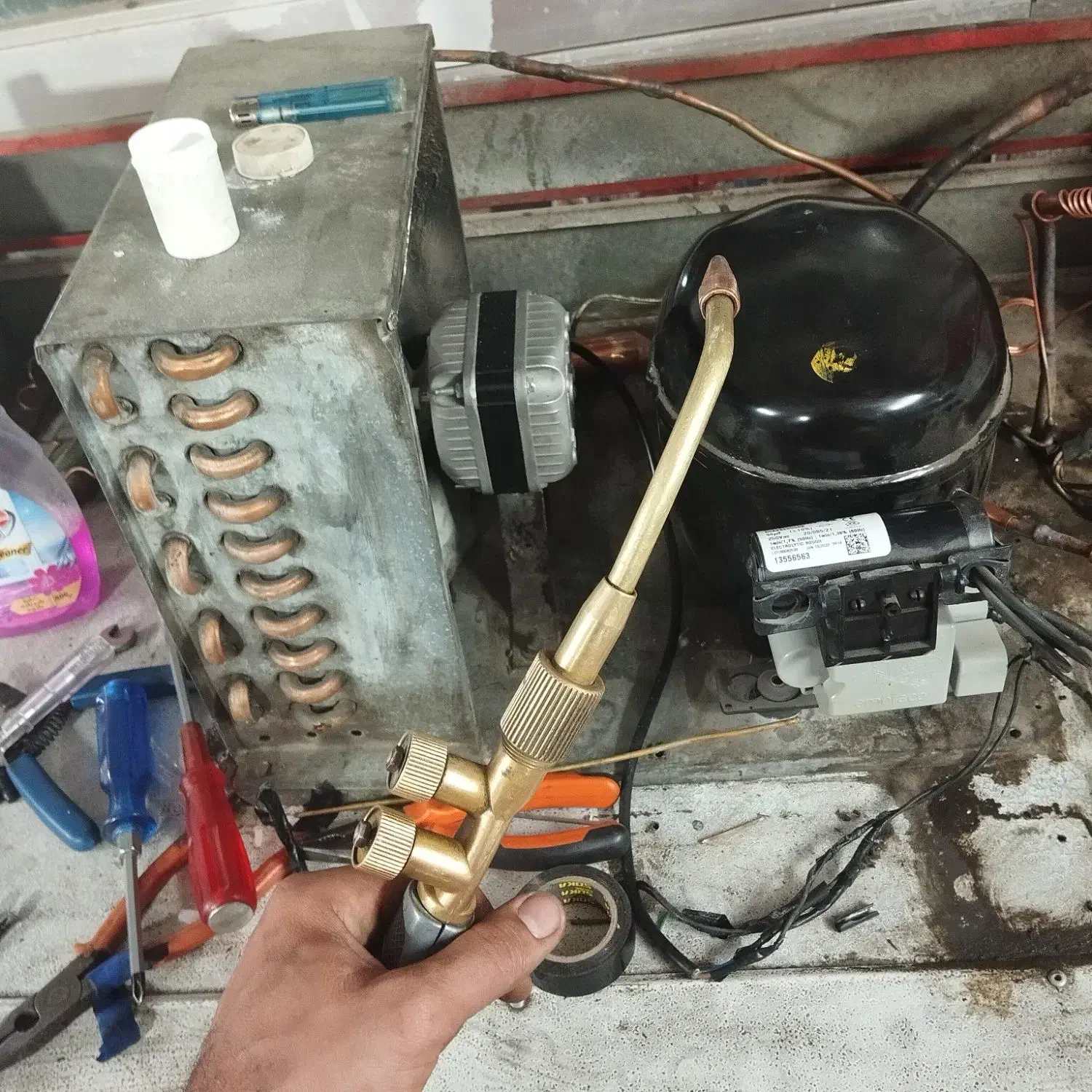 تعمیر یخچال در محل با ضمانت|خدمات پیشه و مهارت|ملایر, |دیوار