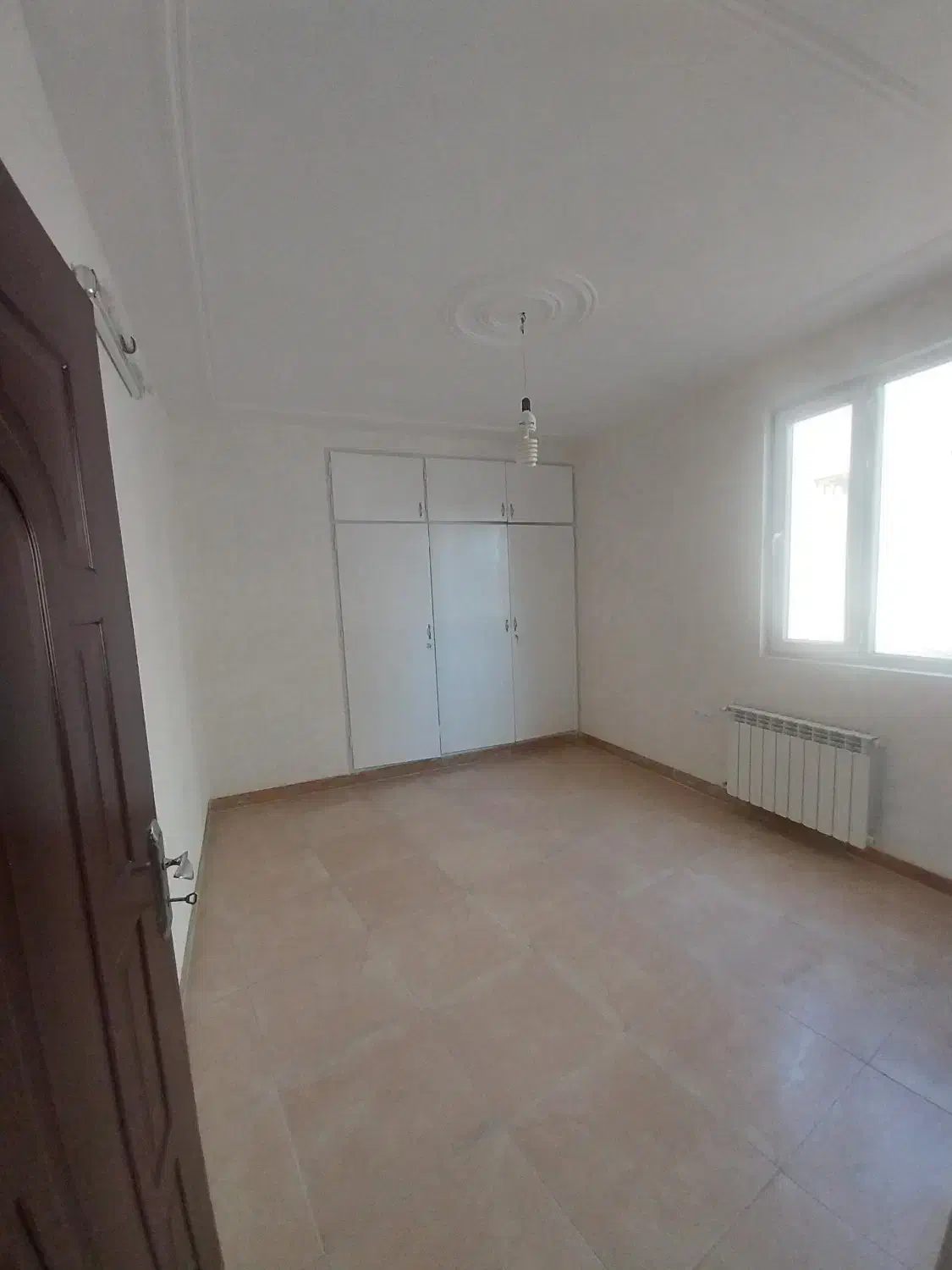 رهن کامل آپارتمان 110 متری|اجارهٔ آپارتمان|محلات, |دیوار