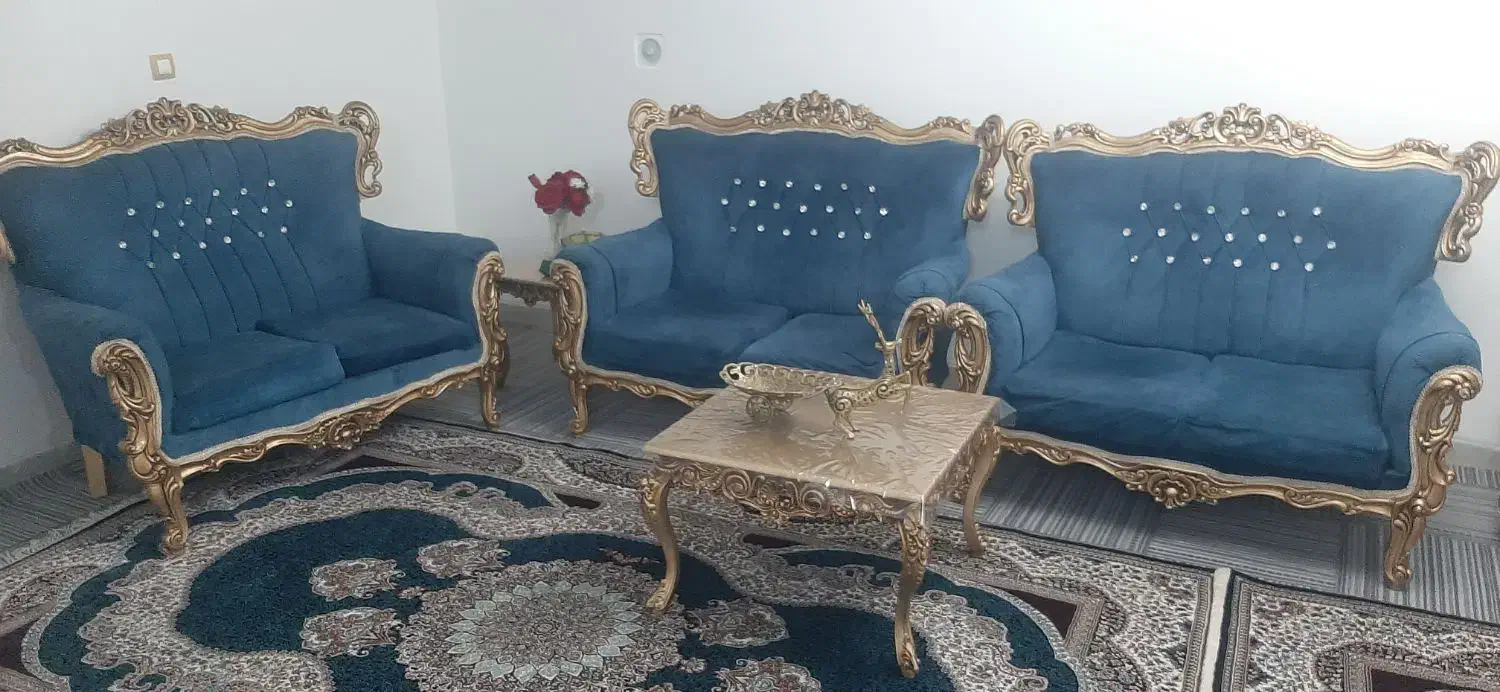 مبل ۸ نفره استیل همراه عسلی|مبلمان خانگی و میز عسلی|همدان, |دیوار