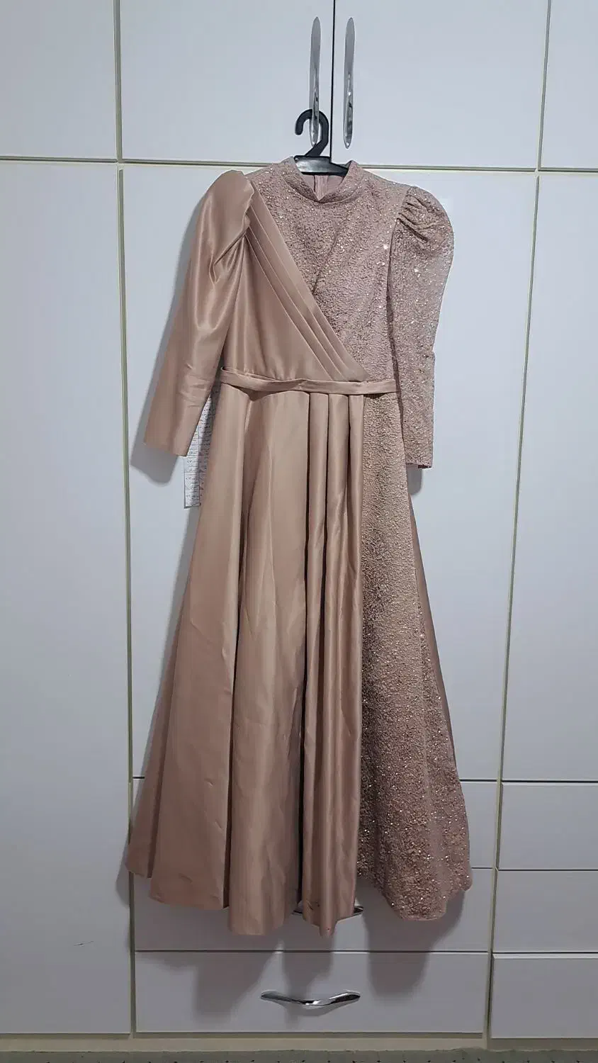 لباس|لباس|کوهدشت, |دیوار