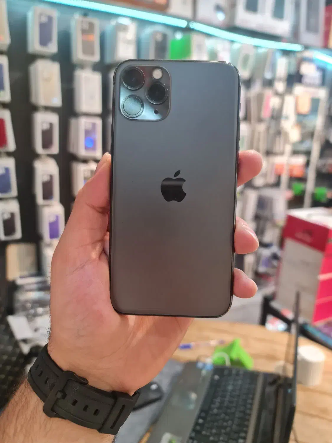 iphone 11pro  256gig  تک سیمکارت|موبایل|قزوین, |دیوار