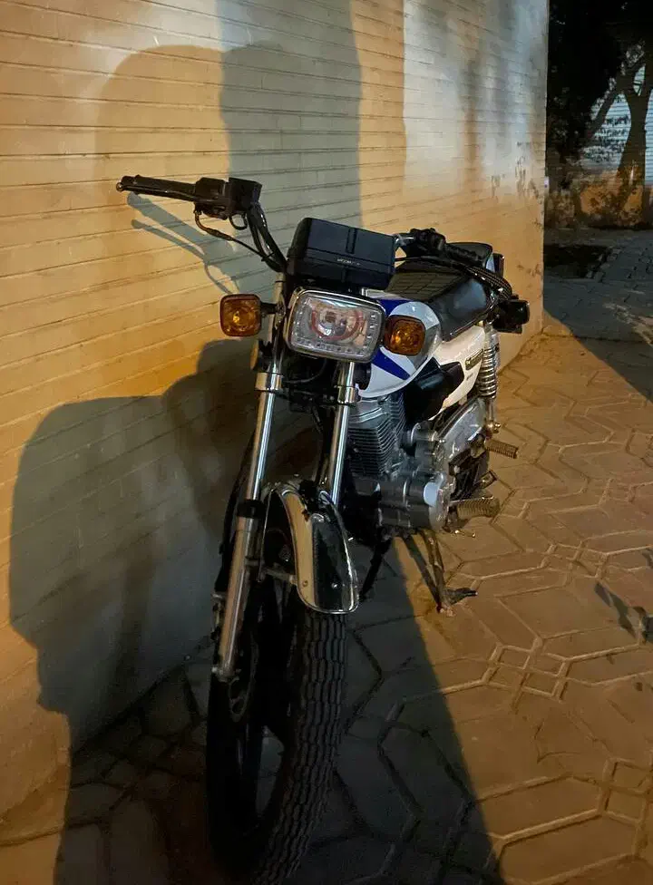 هوندا 200 پرواز|موتورسیکلت|اصفهان, سپاهانشهر|دیوار