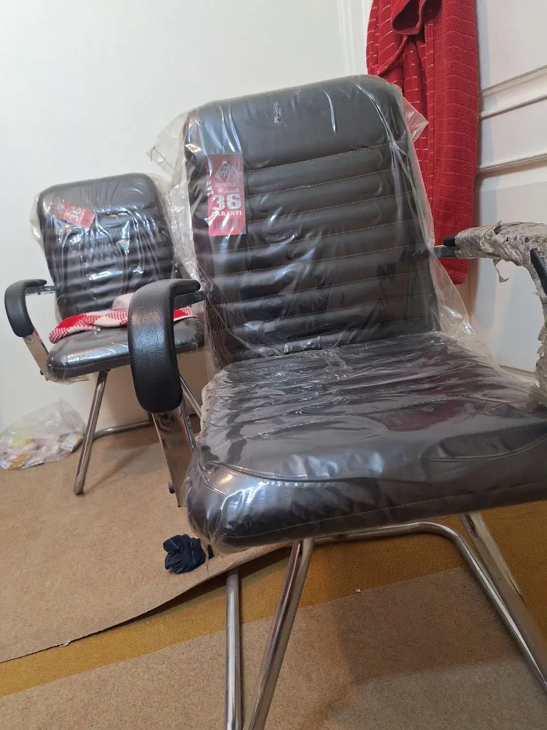 صندلی انتظار ۴ عدد نو|مبلمان اداری|مشهد, آزادشهر|دیوار