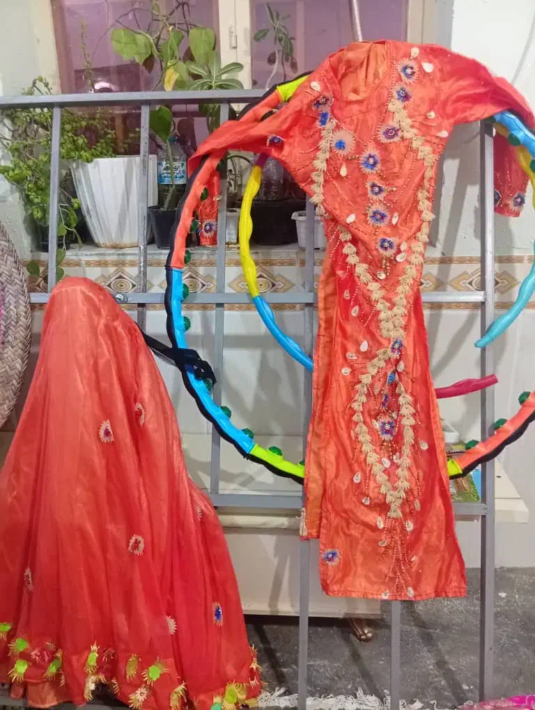 لباس محلی|لباس|بوشهر, |دیوار