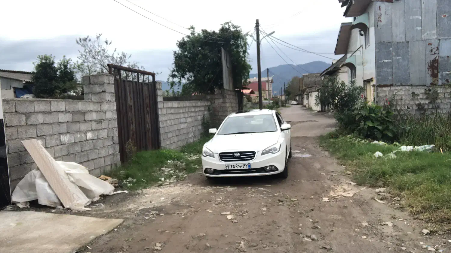 بسترن b۵۰|خودرو سواری و وانت|لاهیجان, کوی زمانی|دیوار