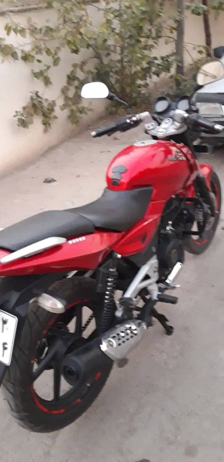 پالس ۱۸۰ یو جی فور|موتورسیکلت|تهران, افسریه شمالی|دیوار