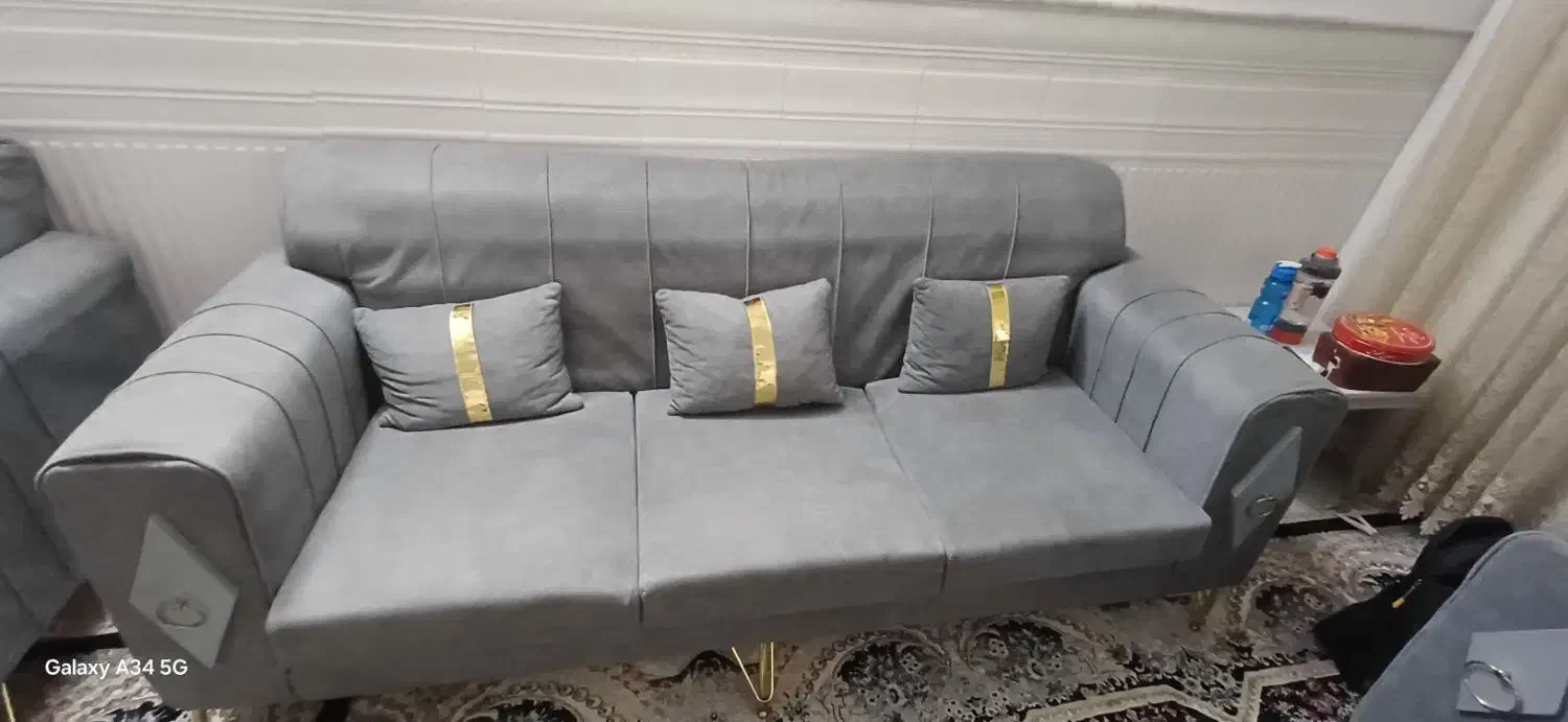 مبل 7 نفره خیلی خیلی تمیز|مبلمان خانگی و میز عسلی|قم, شهرک فاطمیه|دیوار