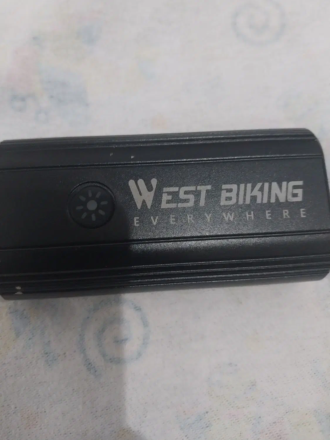 پاوربانک وچراغ قوه دوچرخه|لوازم جانبی موبایل و تبلت|بندرعباس, |دیوار