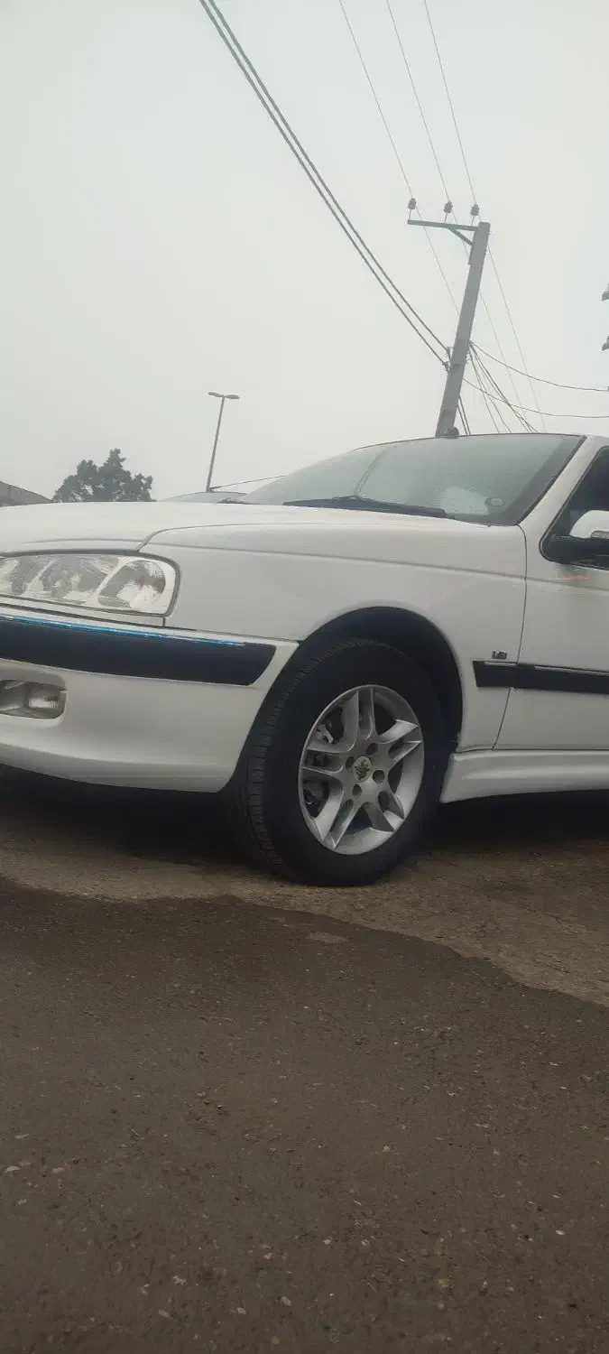 تیوفایو 1400 بدون رنگ دریچه سیمی|خودرو سواری و وانت|پارس‌آباد, |دیوار