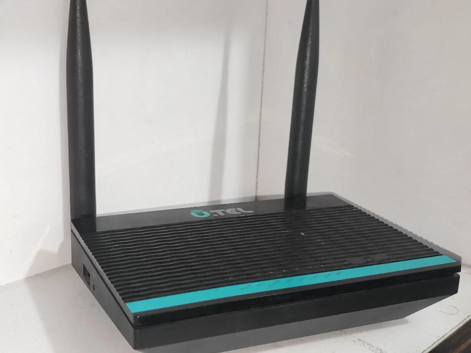مودم روتر UTEL A304|مودم و تجهیزات شبکه|کرج, شاهین‌ویلا|دیوار