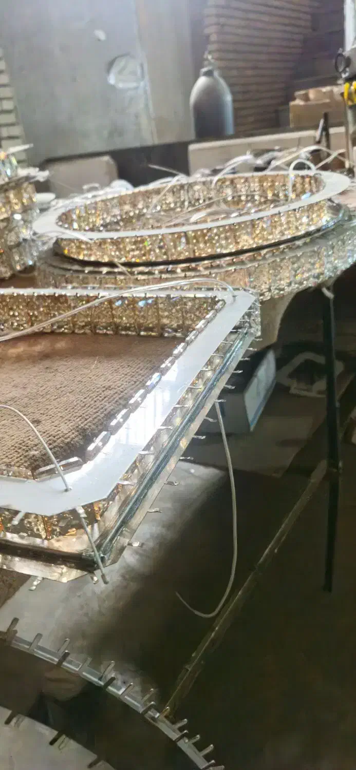 نیروکاردرکارگاه تولیدی لوسترفوری حقوق ومزایای عالی|استخدام صنعتی، فنی، مهندسی|مشهد, خین عرب|دیوار