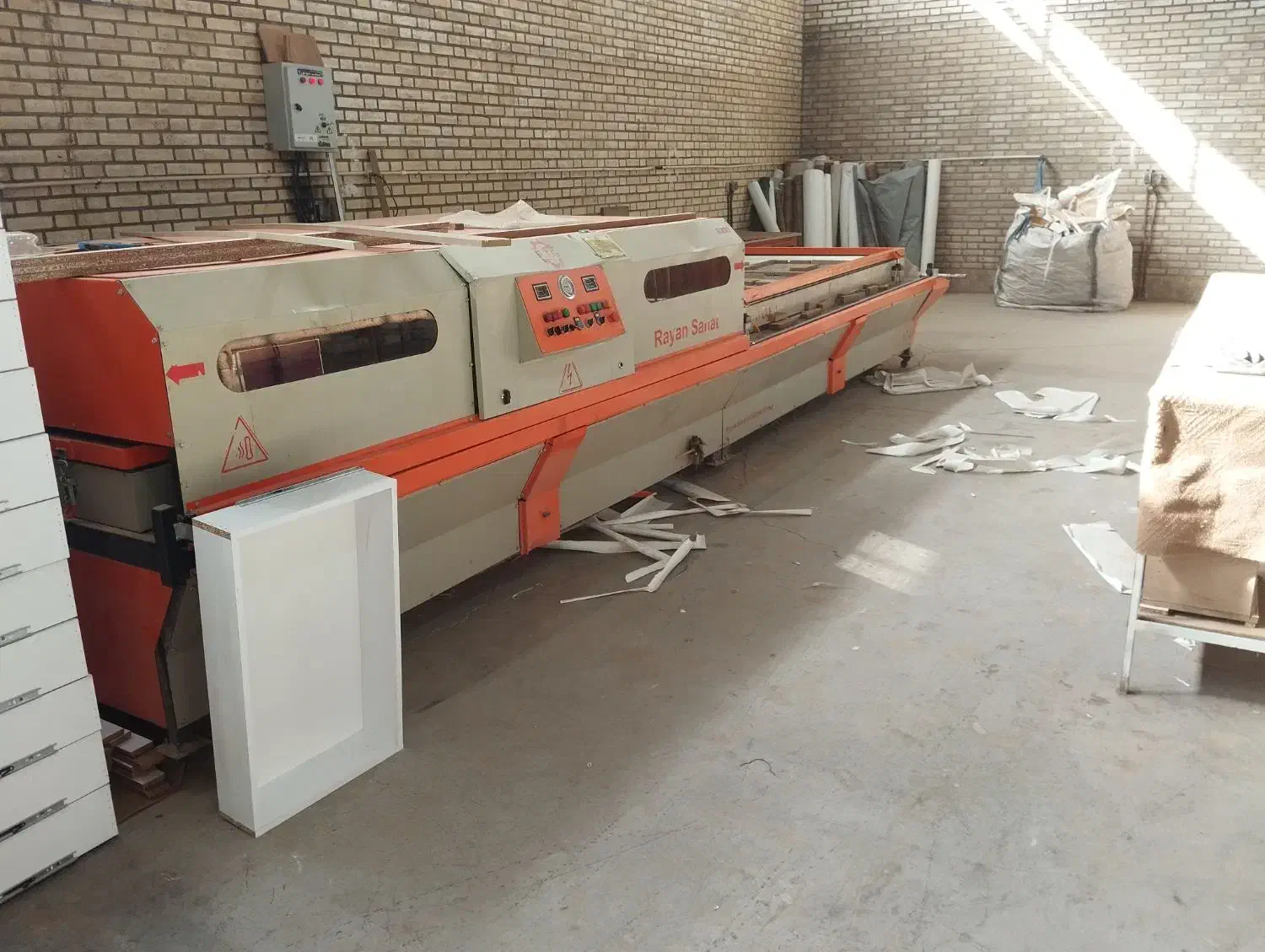 نیروی وکیوم کار ام دی اف|استخدام صنعتی، فنی، مهندسی|قنوات, |دیوار