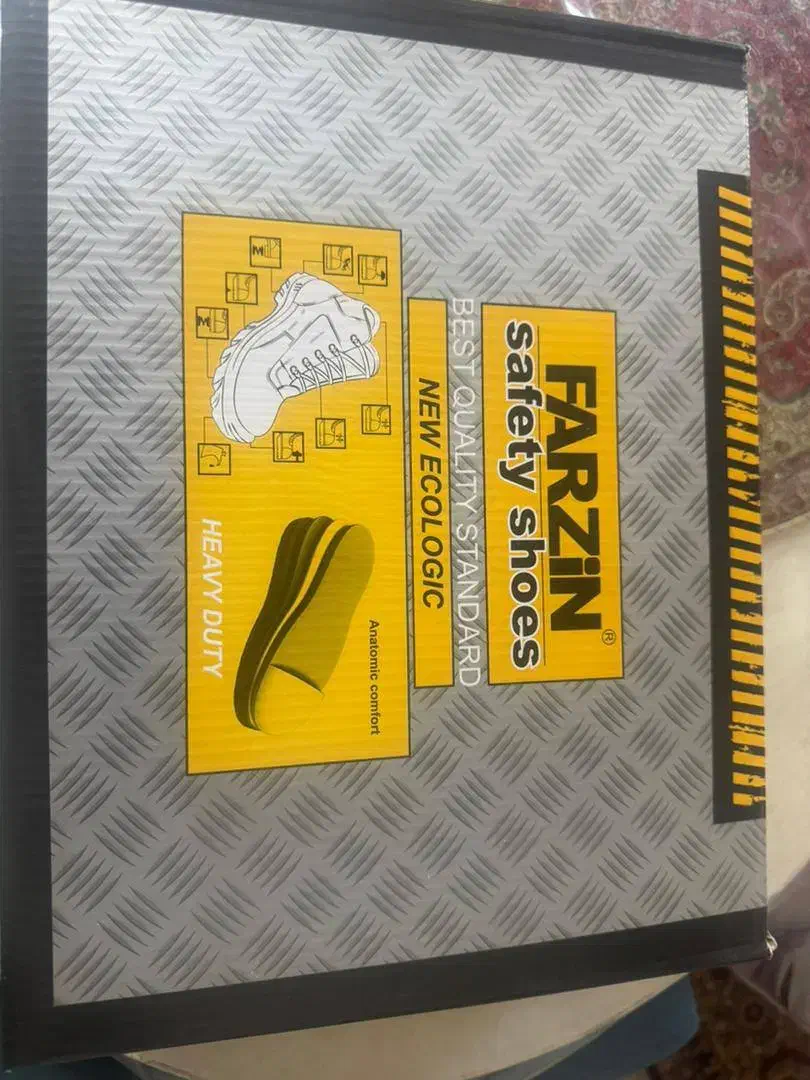 کفش ایمنی فرزین|کیف، کفش، کمربند|شهر بابک, |دیوار